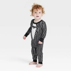 Toddler Boys' Disney The Nightmare Before Christmas Jack Skellington Pajama Set - Black -Family Style Shop GUEST b5799867 a7e3 4718 95a3 4f925b33c23a