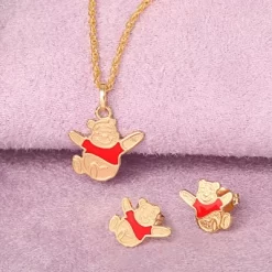 Disney Classics Winnie The Pooh 14k Gold Winnie The Pooh Red Shirt Pendant Necklace, 18" -Family Style Shop GUEST c18381b7 616e 469e 92d7 62e942dbf90f